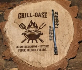 Wandthermometer Außen-/Innenthermometer auf einer Baumscheibe mit Werbung graviert